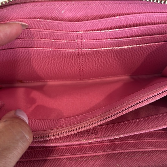 Coach Multicolor Signature Wallet - Picture 5 of 11